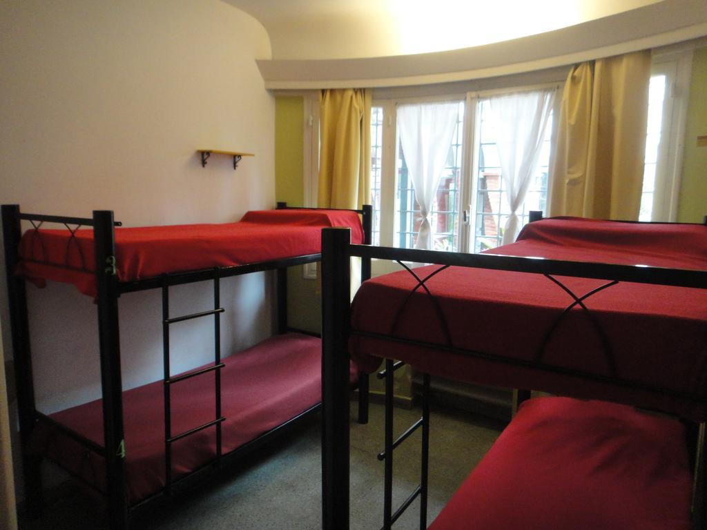 La Lechuza Hostel روزاريو المظهر الخارجي الصورة