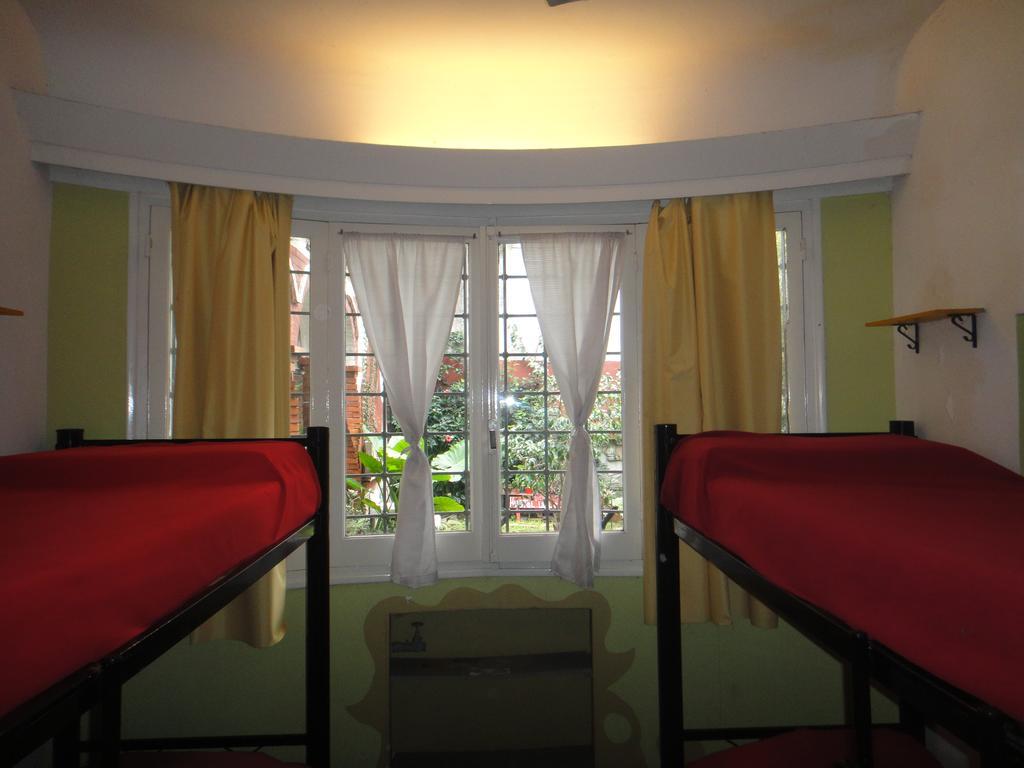 La Lechuza Hostel روزاريو المظهر الخارجي الصورة