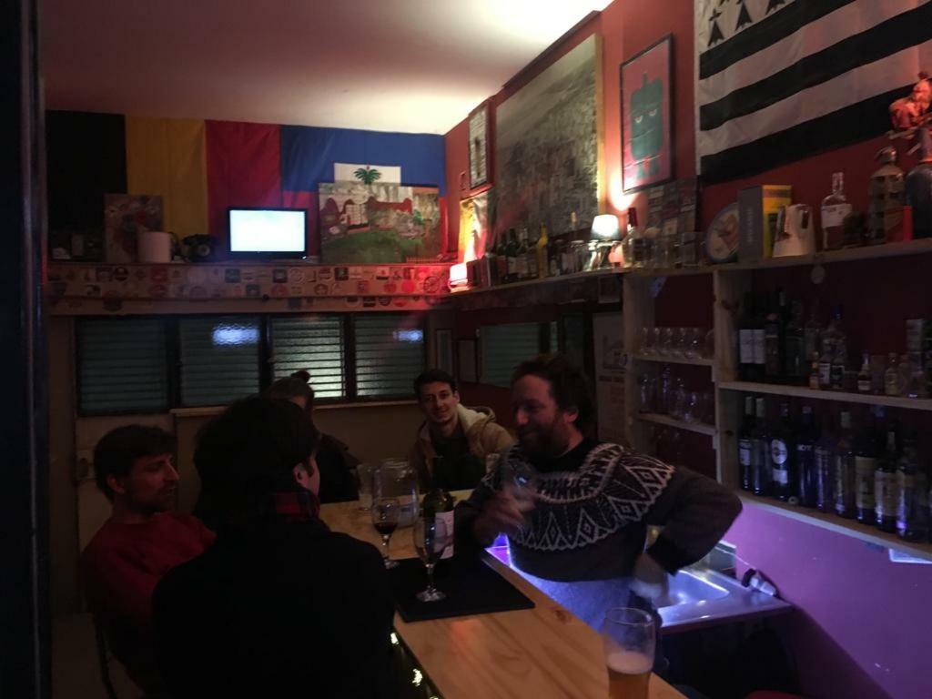 La Lechuza Hostel روزاريو المظهر الخارجي الصورة
